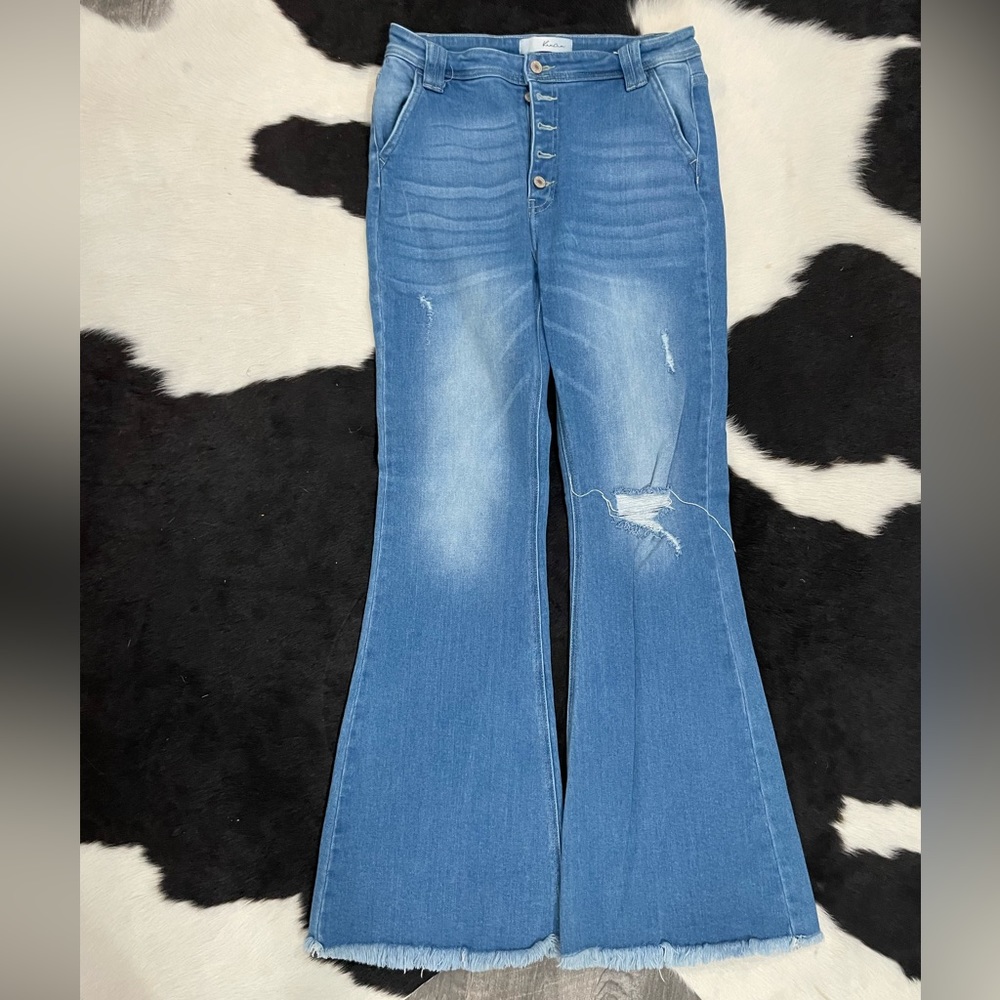 KanCan Flare Jeans